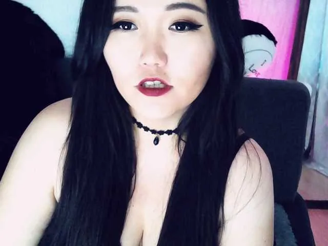 Live sex webcam photo for Ioshiko #250276370
