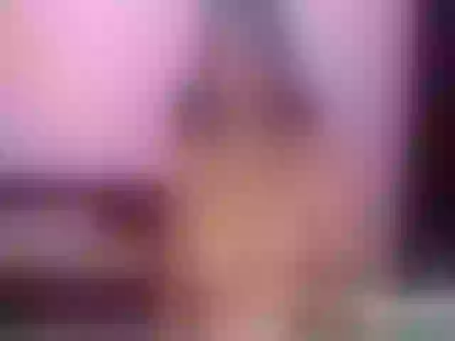 Live sex webcam photo for MaiiAngel #261035244