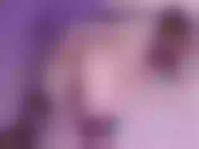 Live sex webcam photo for LiridaLake #259677521