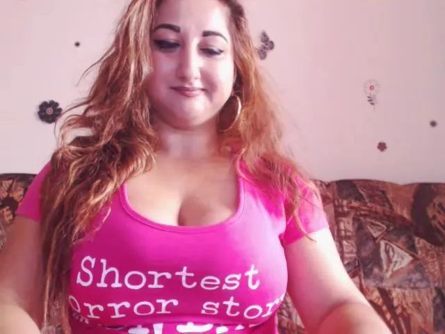 Live sex webcam photo for KinkyMyax #264185065