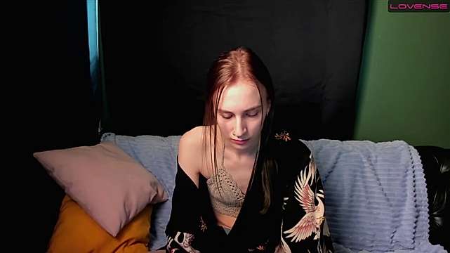 Live sex webcam photo for lexi_ann_9 #242073177