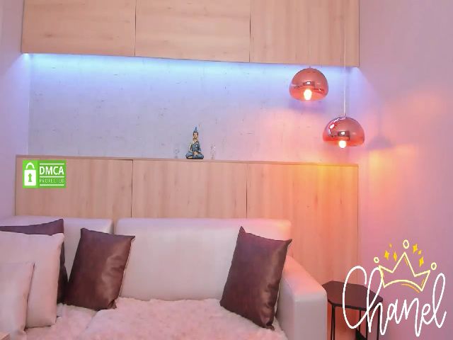 Live sex webcam photo for Chaneladams_ #254859234