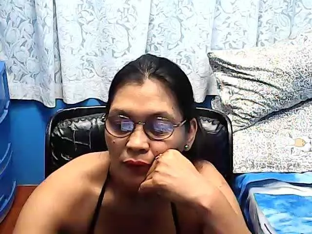 Live sex webcam photo for hOtGranny4u #240960847