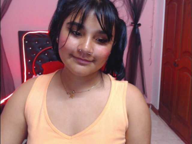 Live sex webcam photo for BabyAsianX0 #241082181