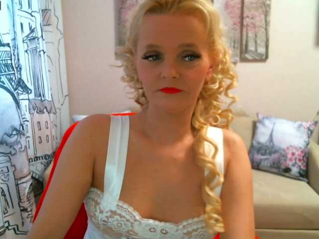 Live sex webcam photo for ChristieRoses #244917951