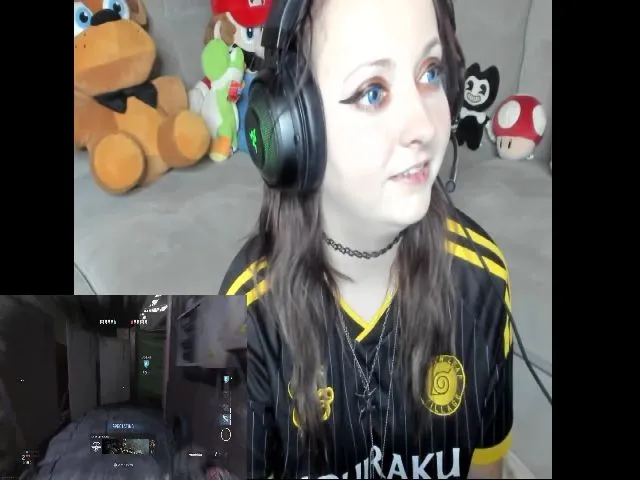 Live sex webcam photo for PrincessBluu #265107906