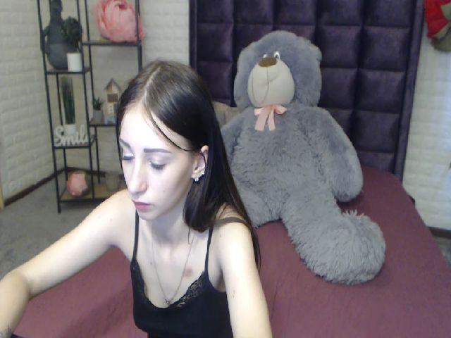 Live sex webcam photo for KellyBlake #259175021