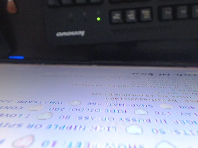 Live sex webcam photo for sophiie_fox #254249281