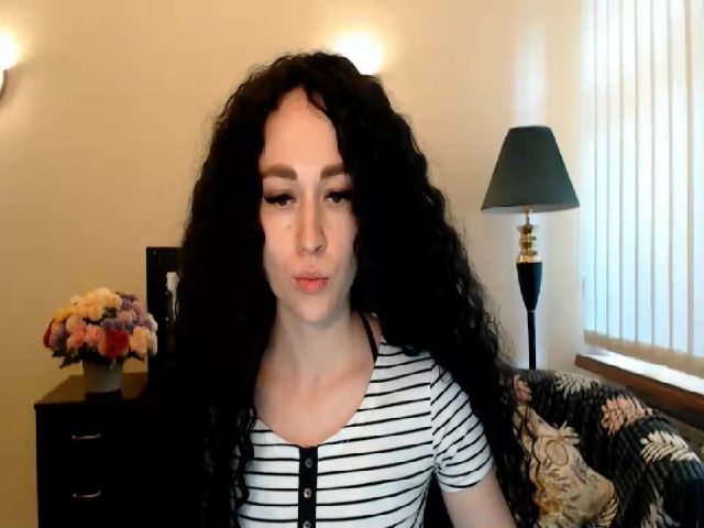 Live sex webcam photo for Space_Girly #256884171