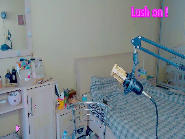 Live sex webcam photo for sunshinebabee #254964578