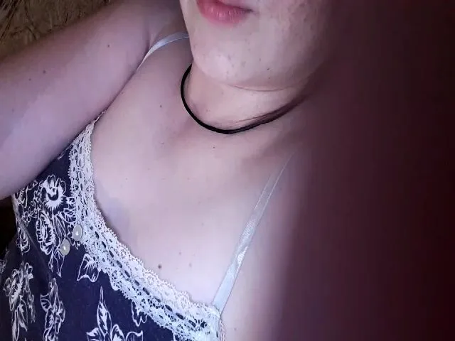 Live sex webcam photo for ChristaRi #262766086