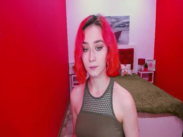 Live sex webcam photo for FionaClassy #258210274