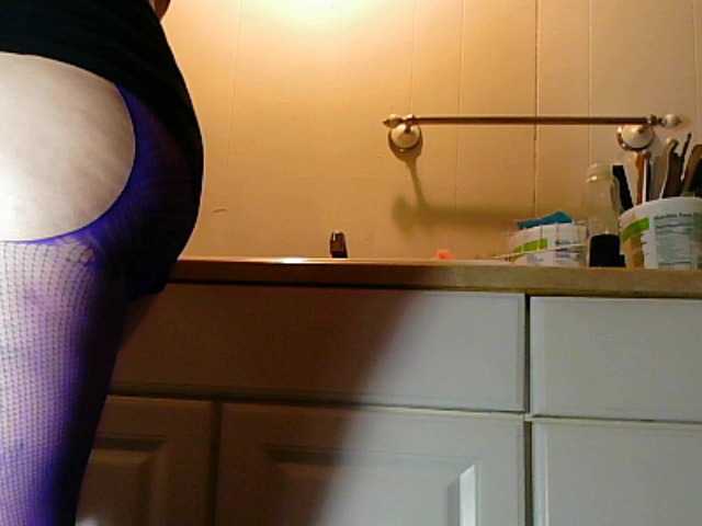 Live sex webcam photo for sweet-pair #245647690