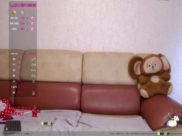 Live sex webcam photo for Girl_Ksenia #262646283