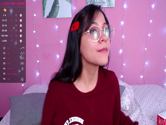 Live sex webcam photo for Eva_Collins2 #253984081