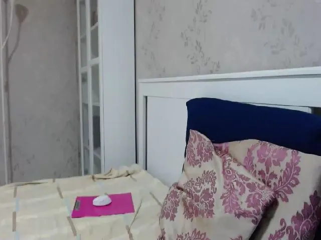 Live sex webcam photo for GlamyWife #262928434