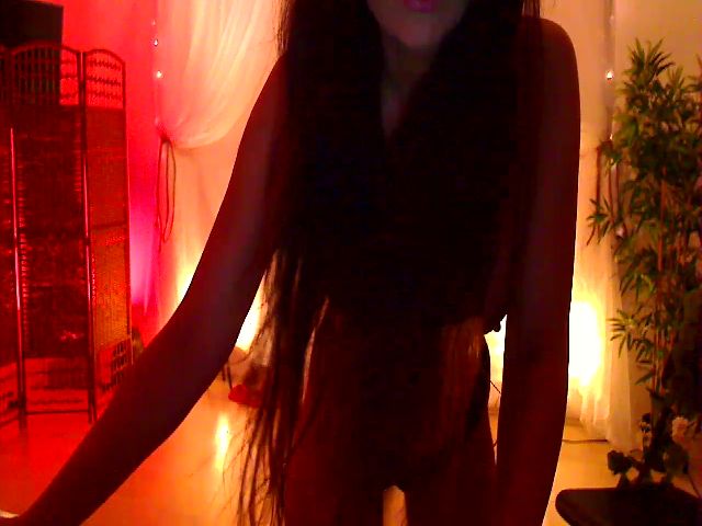 Live sex webcam photo for PoppyNaked #263528299