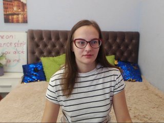 Live sex webcam photo for MerlinTeen #240560691