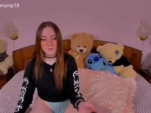 Live sex webcam photo for NymphaLean #241056614