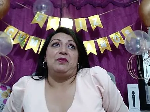 Live sex webcam photo for sweetmaturet #244959746