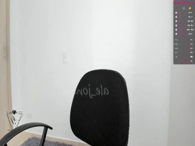 Live sex webcam photo for Ale_Jones #259569396