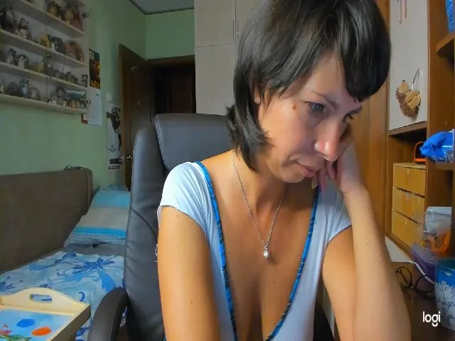 Live sex webcam photo for ChristinaAmor #258260006