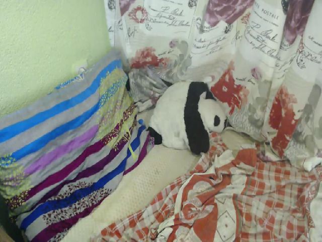 Live sex webcam photo for HOT_JULLYXXX #255668016