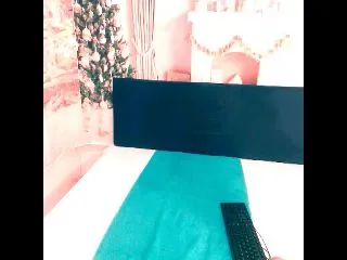 Live sex webcam photo for Sexyindianzn #252013405