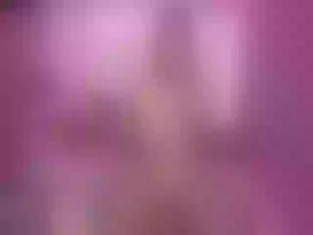 Live sex webcam photo for PtiMermaid #253630892