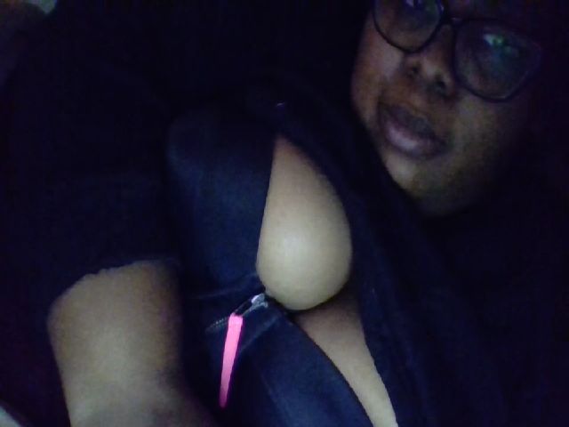 Live sex webcam photo for Plushbunny422 #261084761