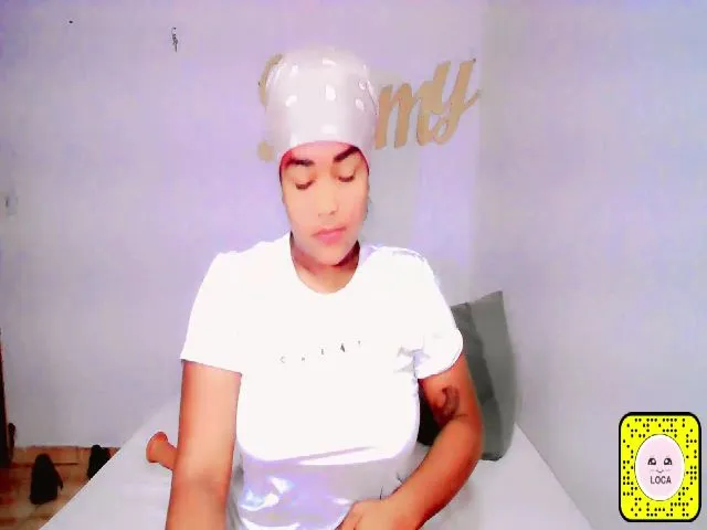 Live sex webcam photo for xxiomy_ #265552449