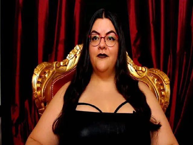 Live sex webcam photo for MissLillyBBW #254857263