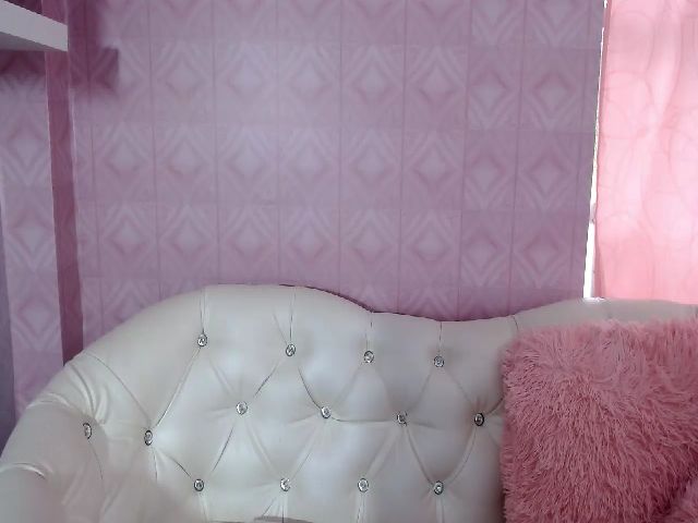 Live sex webcam photo for Aniie_pink #253751686