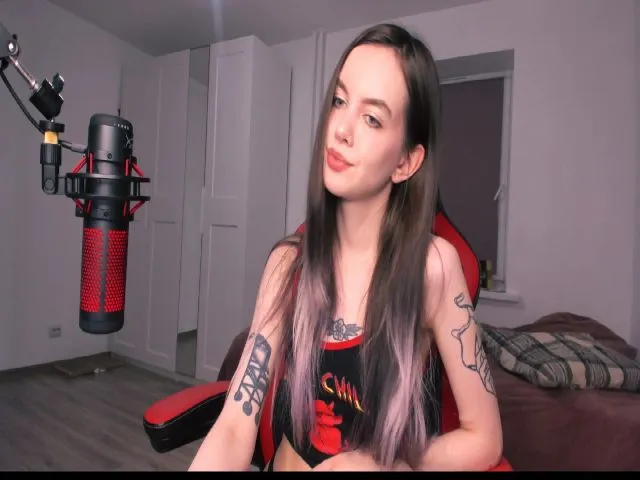 Live sex webcam photo for MyLittlePorno #255182137