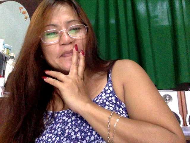 Live sex webcam photo for classygirl #250940374