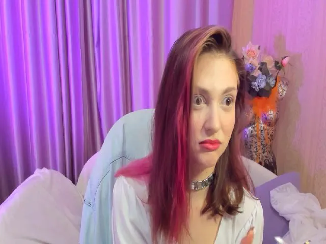 Live sex webcam photo for MadFrau #261411018