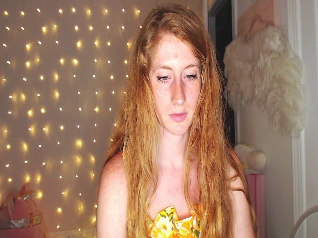 Live sex webcam photo for SweetMango_ #260390778