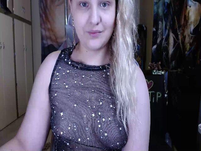 Live sex webcam photo for emilyhaze #264155490