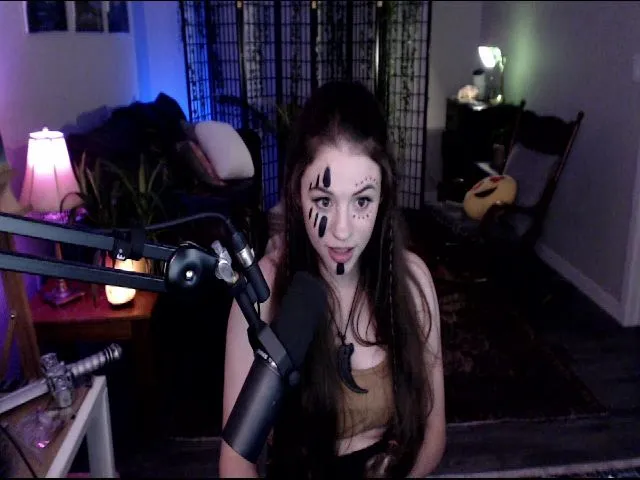 Live sex webcam photo for Sophelia #252402989