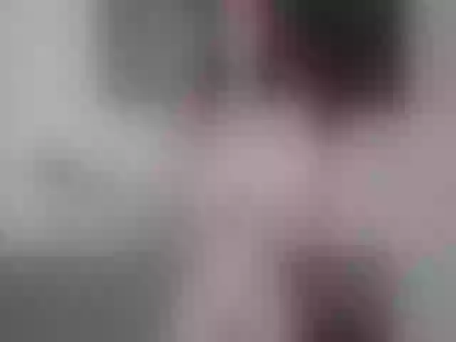Live sex webcam photo for LycanGirl #254005323
