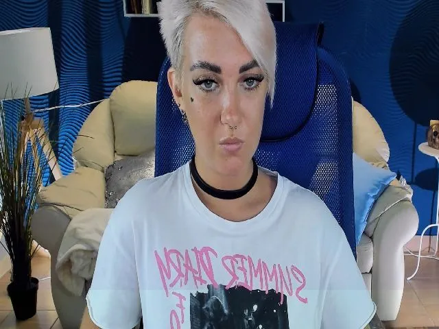 Live sex webcam photo for AkioTy #255831146