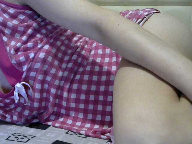 Live sex webcam photo for Saraoff82 #241033582