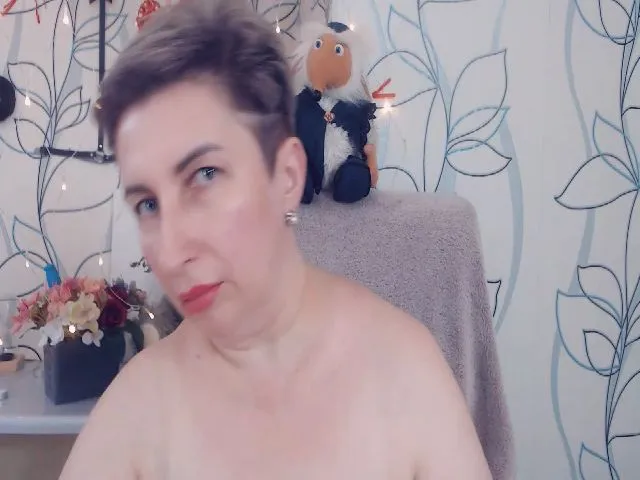 Live sex webcam photo for DepravedMadam #255885684