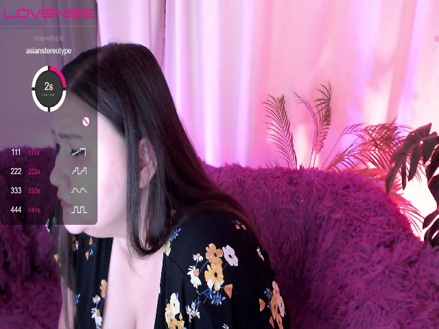 Live sex webcam photo for MinaMosss #256253876