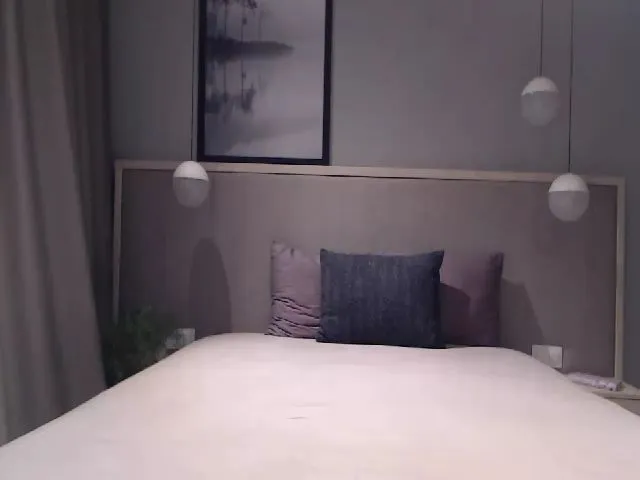 Live sex webcam photo for Innocent_Miss #265084020