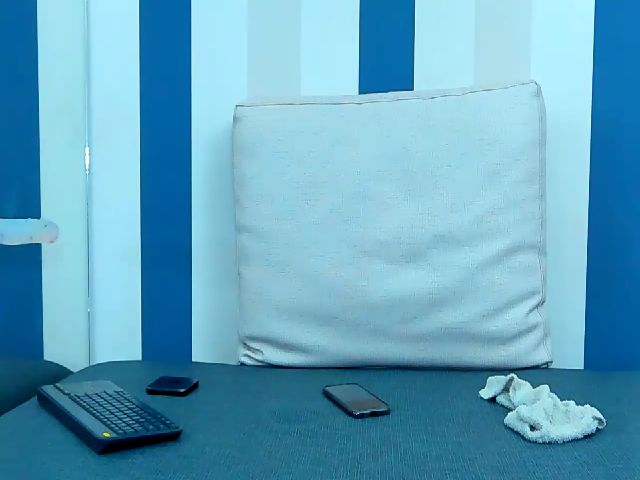 Live sex webcam photo for Tatiana_Lion #264773166