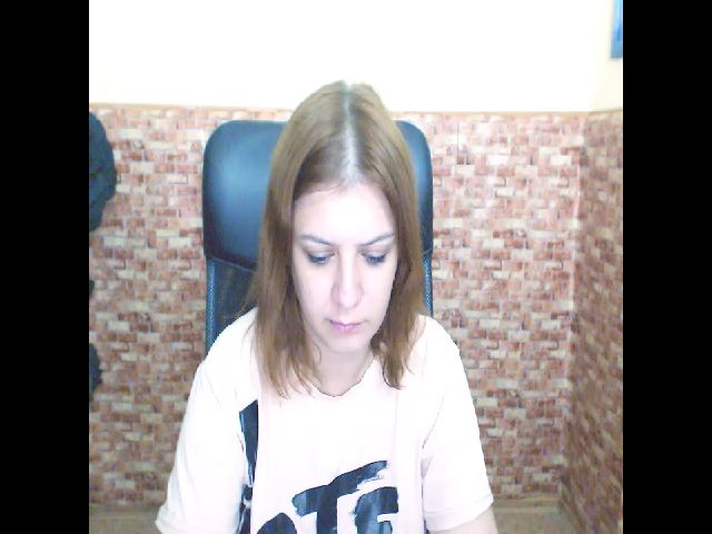 Live sex webcam photo for CristiCarter #256094377