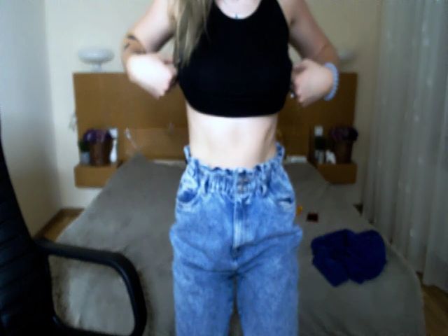 Live sex webcam photo for Sofia__White #259516729