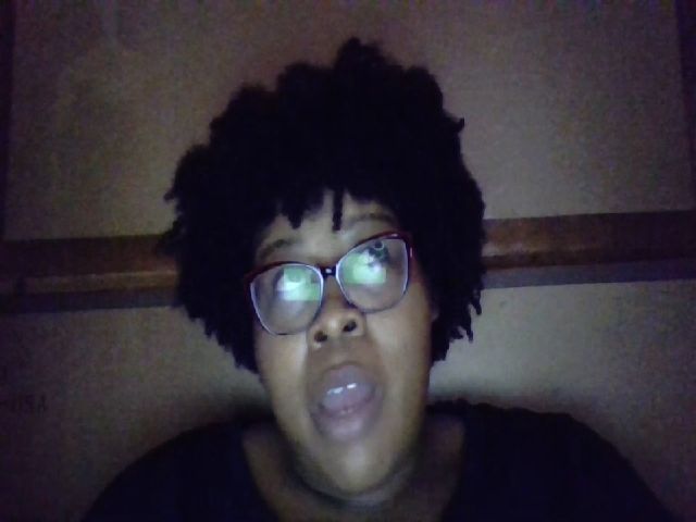 Live sex webcam photo for Plushbunny422 #261067543