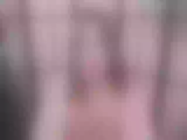 Live sex webcam photo for Eva__Kamenski #263355376
